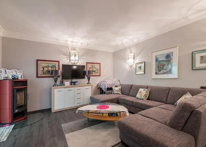 Moderne Mit Terrasse, Garten, Wifi, Bbq *