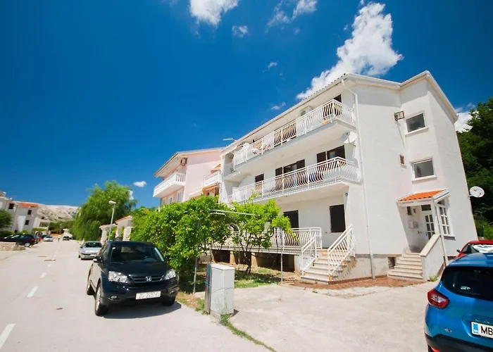 Διαμέρισμα Moderne Mit Terrasse, Garten, Wifi, Bbq Baška