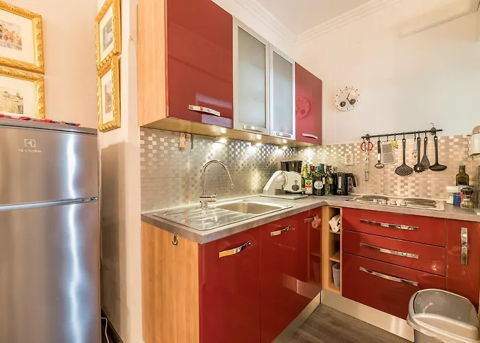 Moderne Mit Terrasse, Garten, Wifi, Bbq